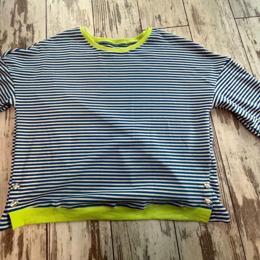 NWOT Oversized Blue & White Striped Sweater – XL – Neon Trim & Silver Button - Picture 4 of 16